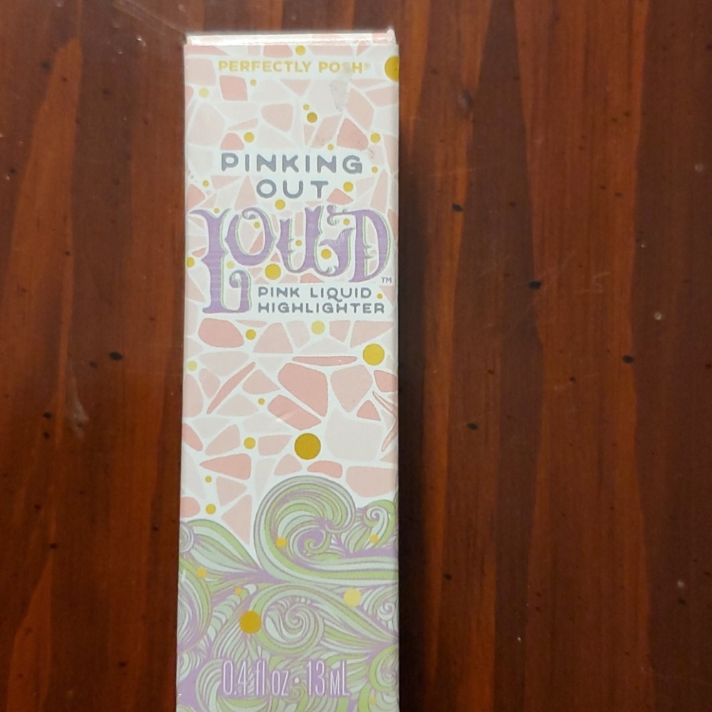 Perfectly Posh Pinking Out Loud Highlighter